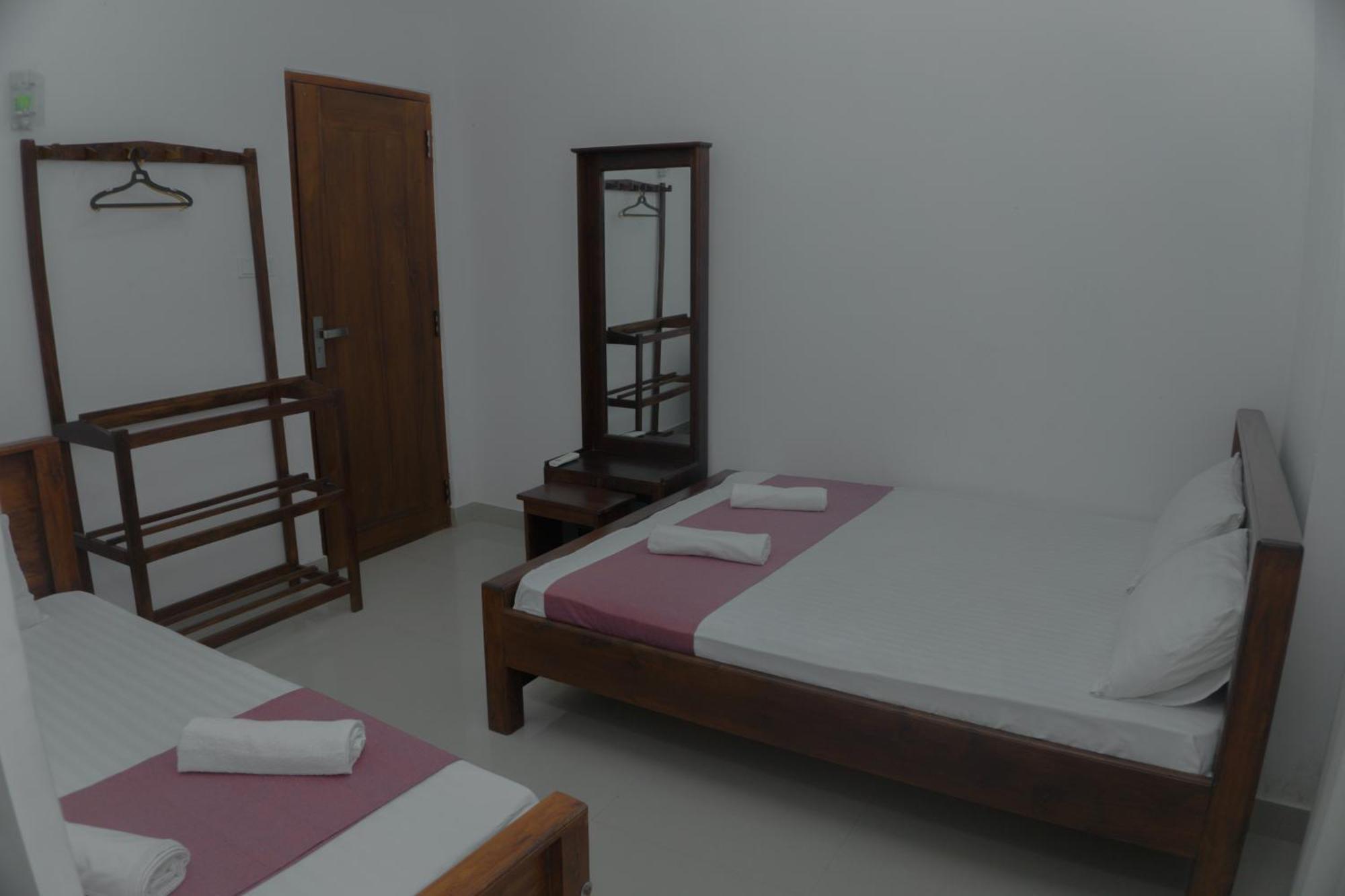 Wilpattu Restaurant & Guest House Pahala Maragahawewa المظهر الخارجي الصورة